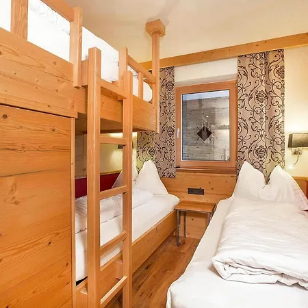 Chalet Edelweissalm, Koenigsleiten, Cleaning Included *