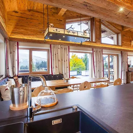 Chalet In Koenigsleiten With Mountain Views & Spa, Cleaning Included Chalet Konigsleiten